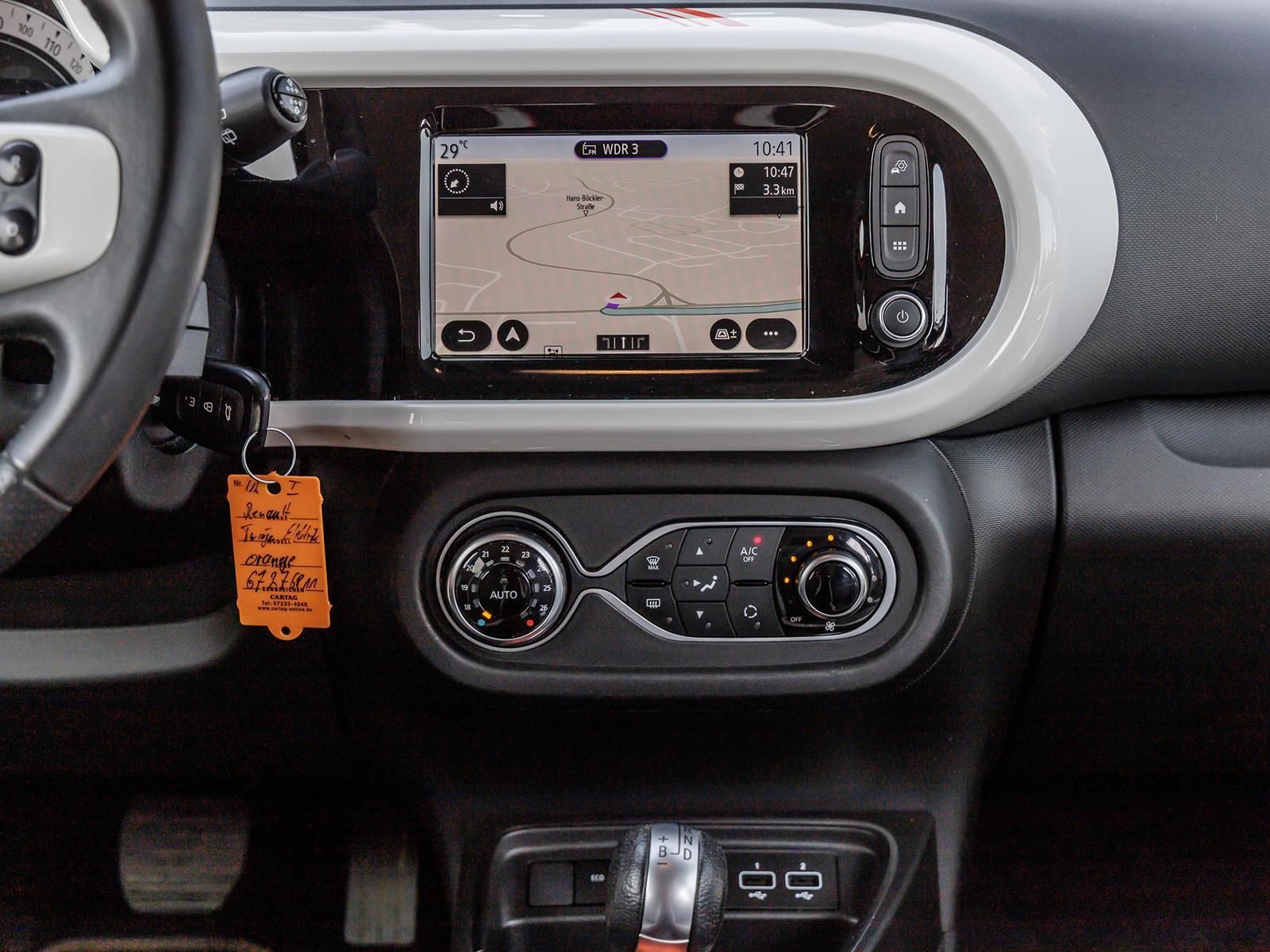 Renault Twingo E-TECH 100% el. VIBES - Samsaru's Car Outlet