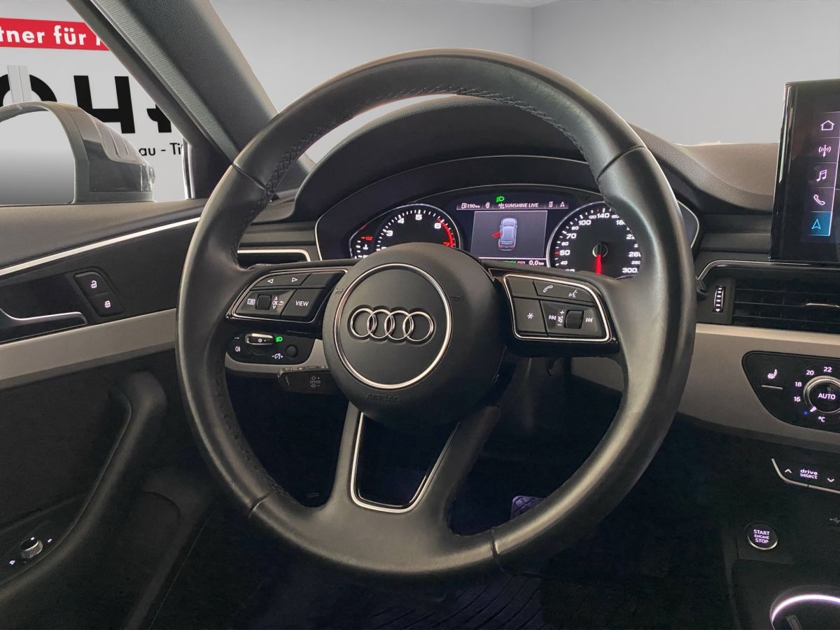 Audi A4 Avant 40 TFSI S tronic - Samsaru's Car Outlet