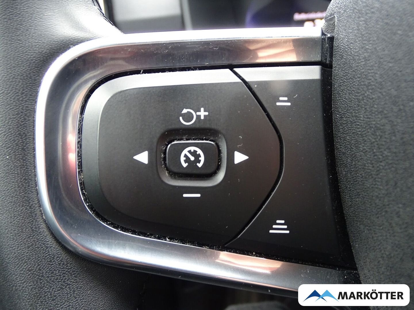 Volvo XC40 Ultimate Recharge Pure Electric 2WD/SHZ/LHZ