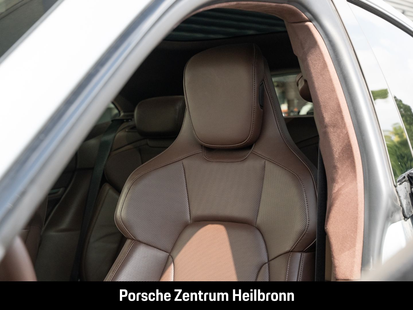 Porsche Taycan GTS Sport Turismo BOSE Panorama 21-Zoll