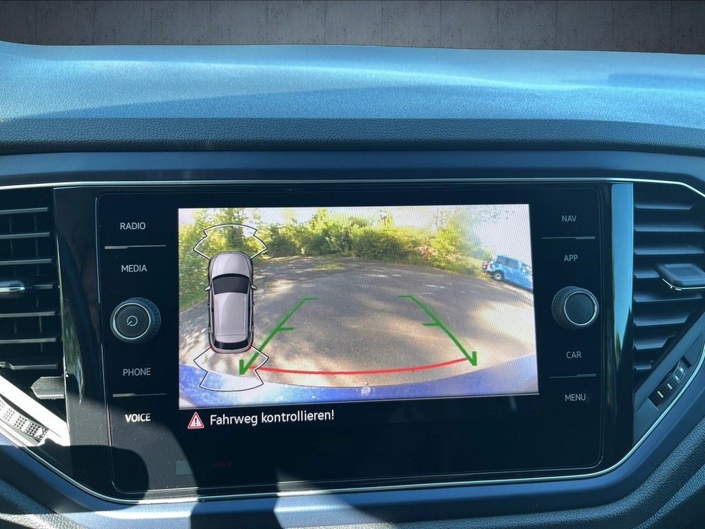 Volkswagen T-Roc 1.5 TSI United - Samsaru's Car Outlet