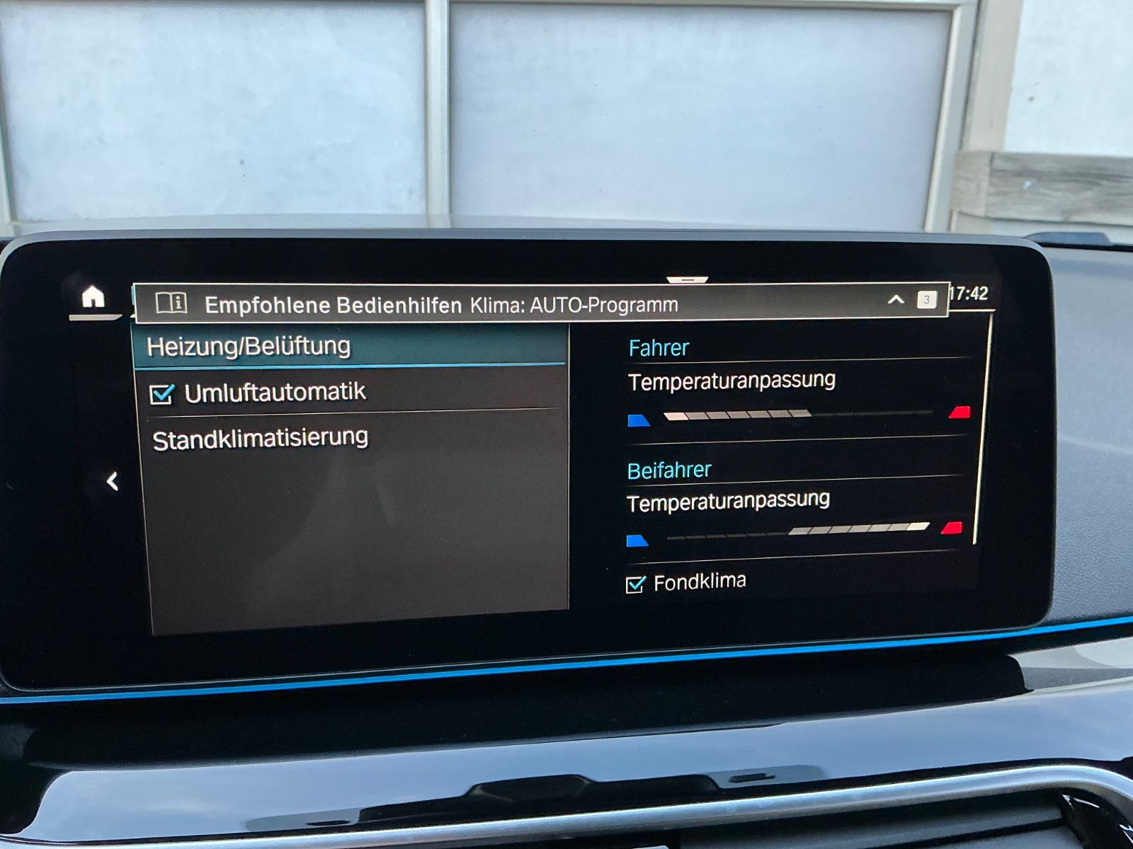 BMW 530 e xDrive M Sport S Dach, Display Key LDG