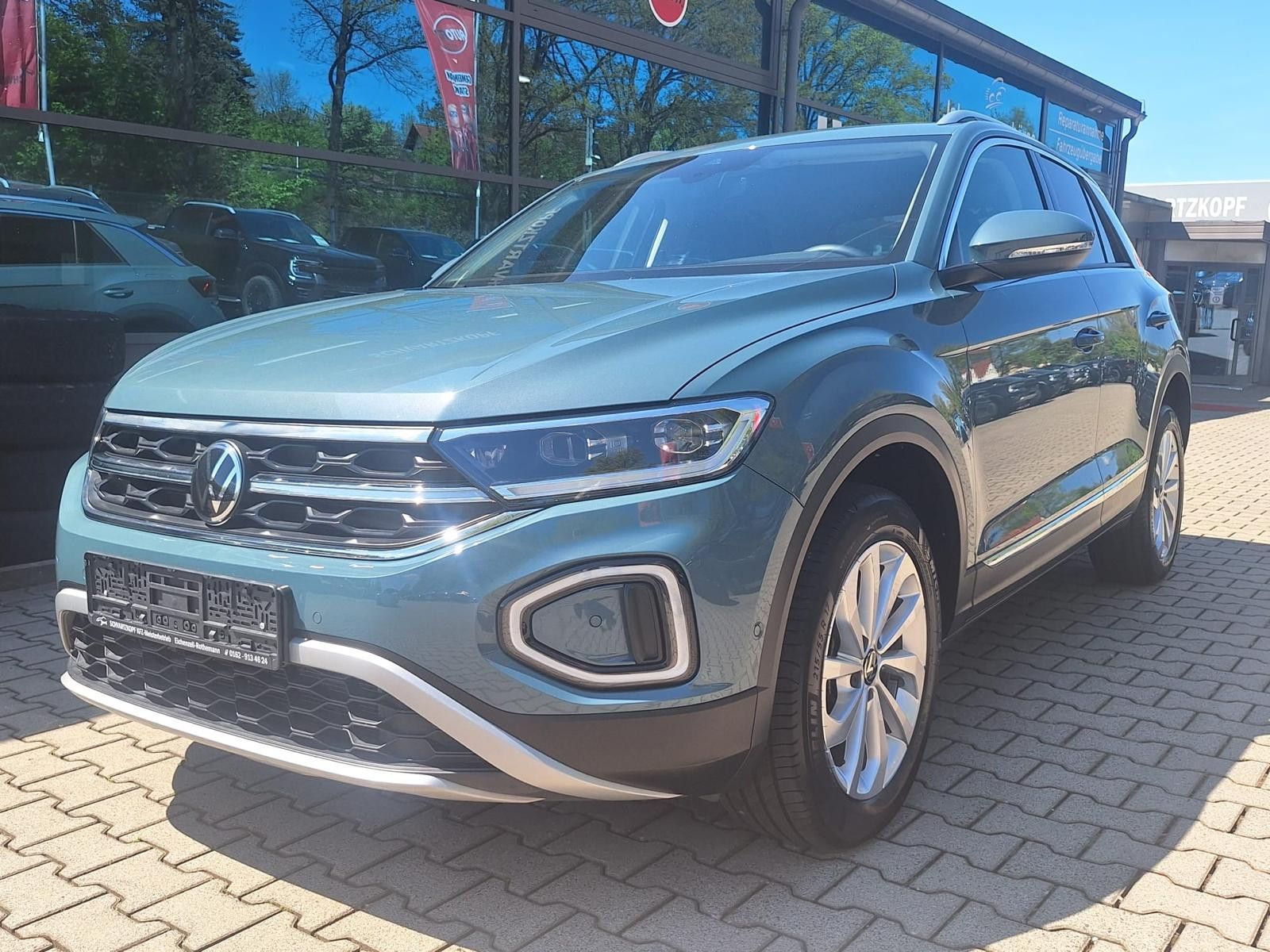 Volkswagen T-Roc Style 2.0 TDI DSG - Samsaru's Car Outlet
