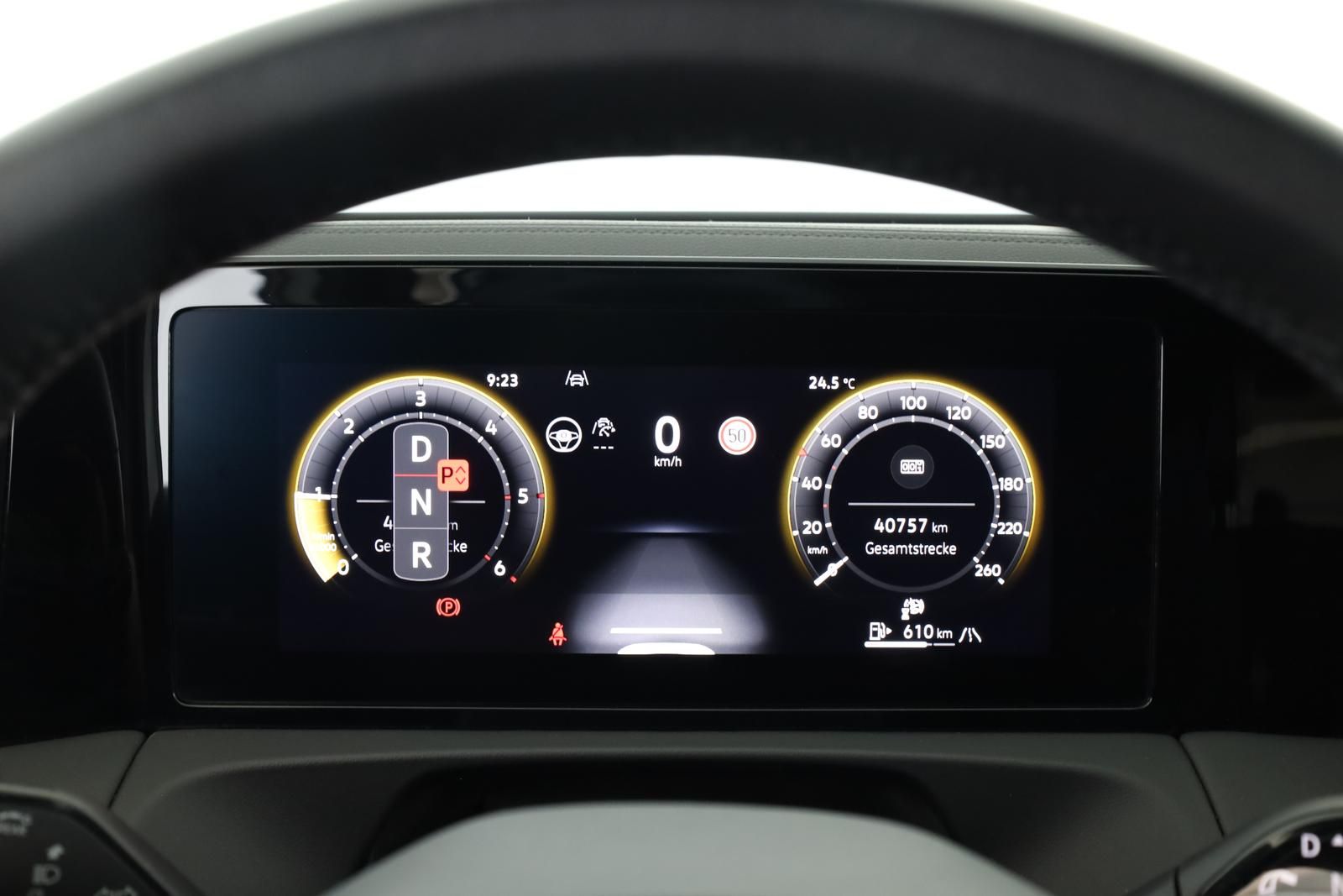 Volkswagen Tiguan 2.0 TDI 4M DSG R-Line Leder Pano Navi 360