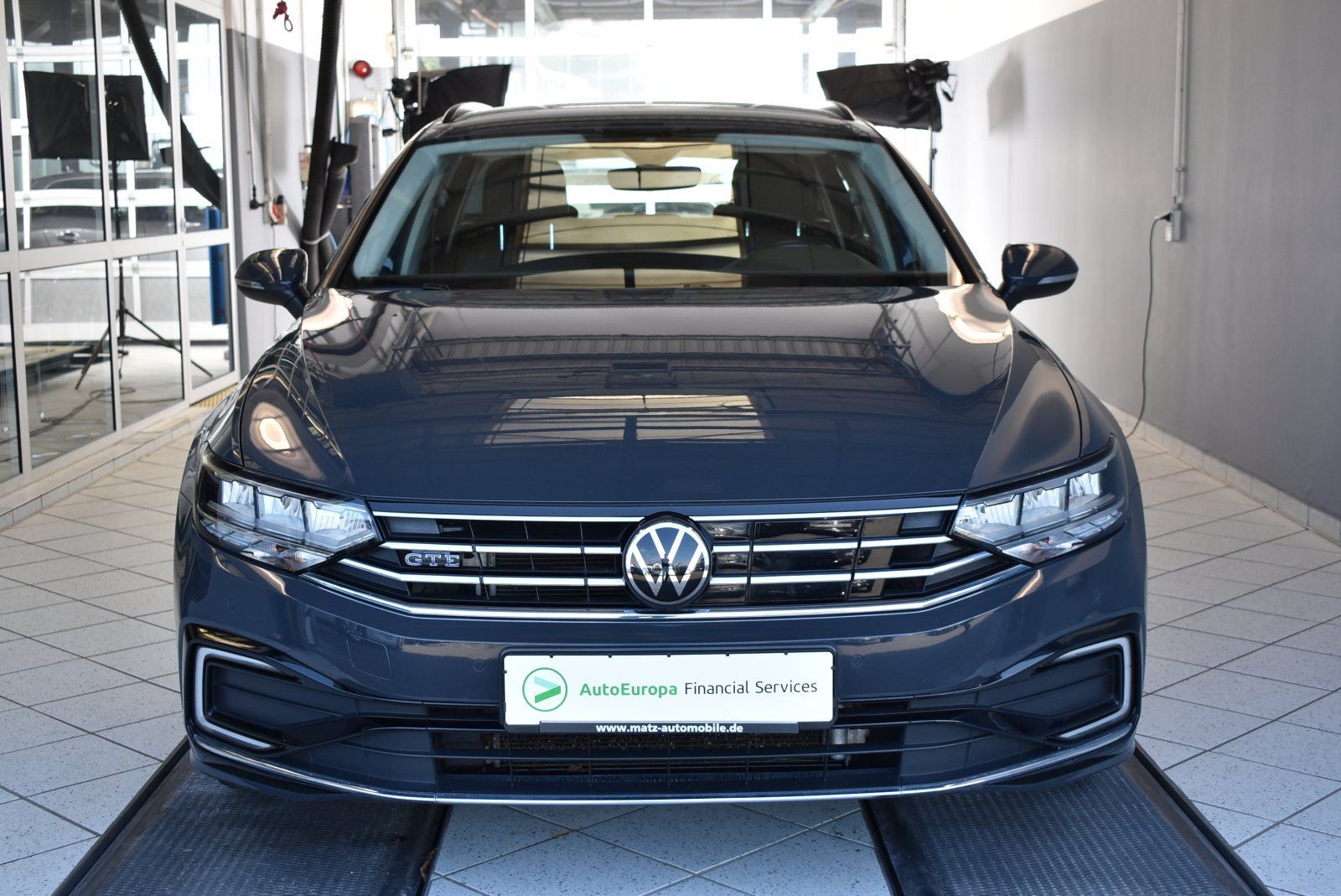 Volkswagen Passat Variant 1.4TSI Hybrid GTE DSG - Samsaru's Car Outlet
