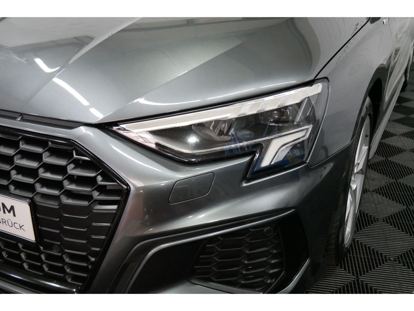 Audi A3 35 TFSI S line LED+Navi+Virt+Kam+B&O+S-Sitze
