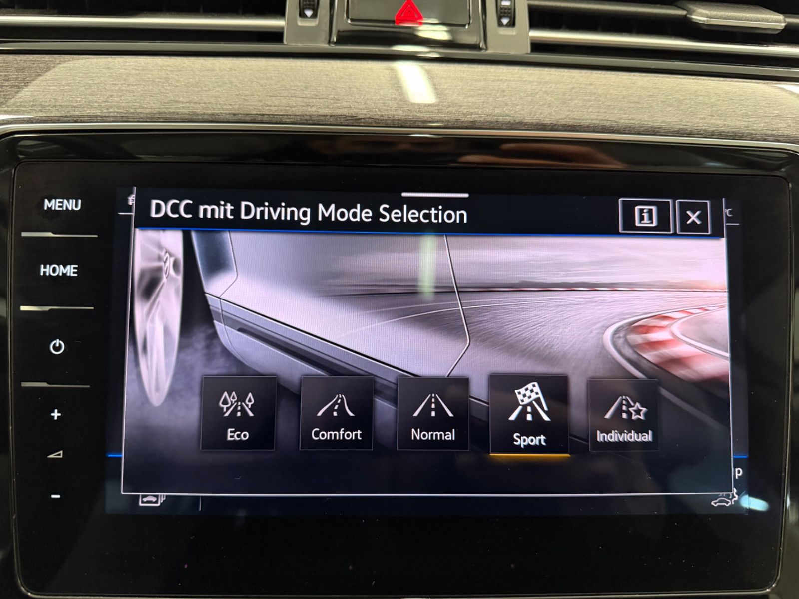Volkswagen Passat Elegance 1.5 TSI - Samsaru's Car Outlet