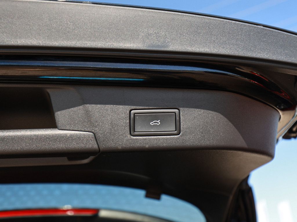 Volkswagen ID.4 GTX 4MOTION AHK ACC PANO HARM.KAR. HUD 360°