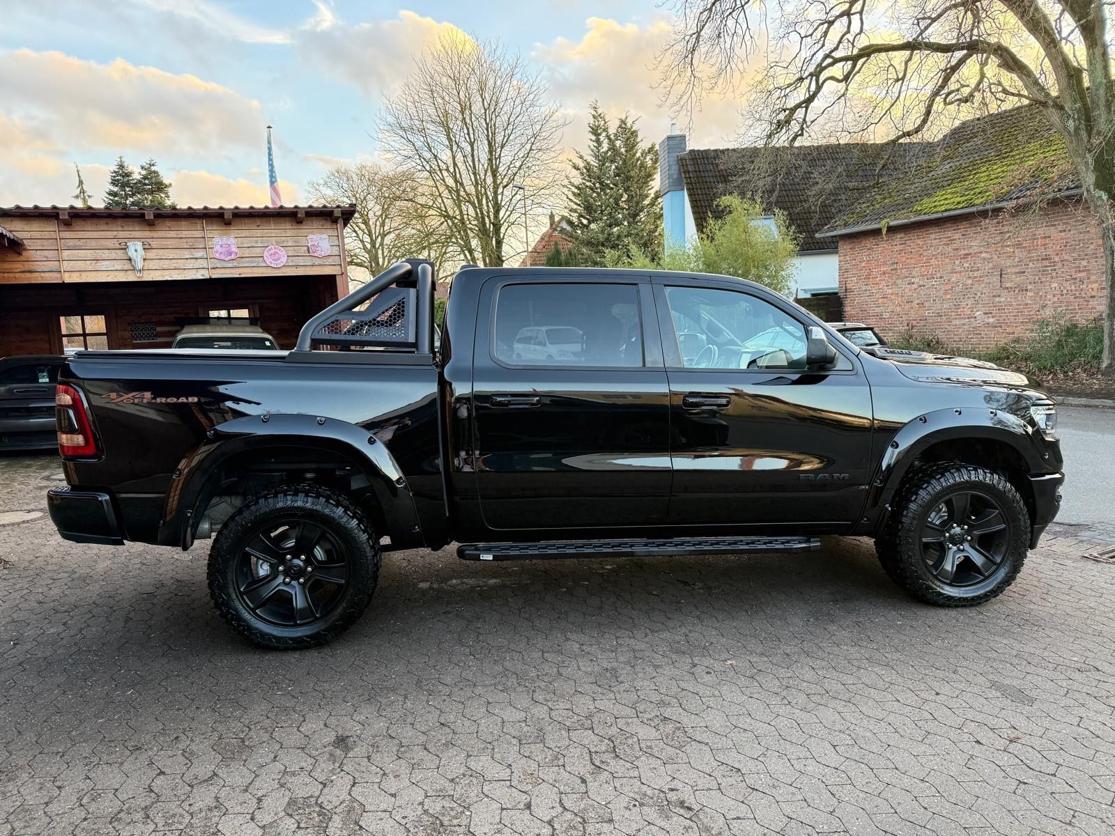 Dodge LPG*SPORT*NIGHT*OFFROAD*AHK*NAVI*BÜGEL*GARANTIE