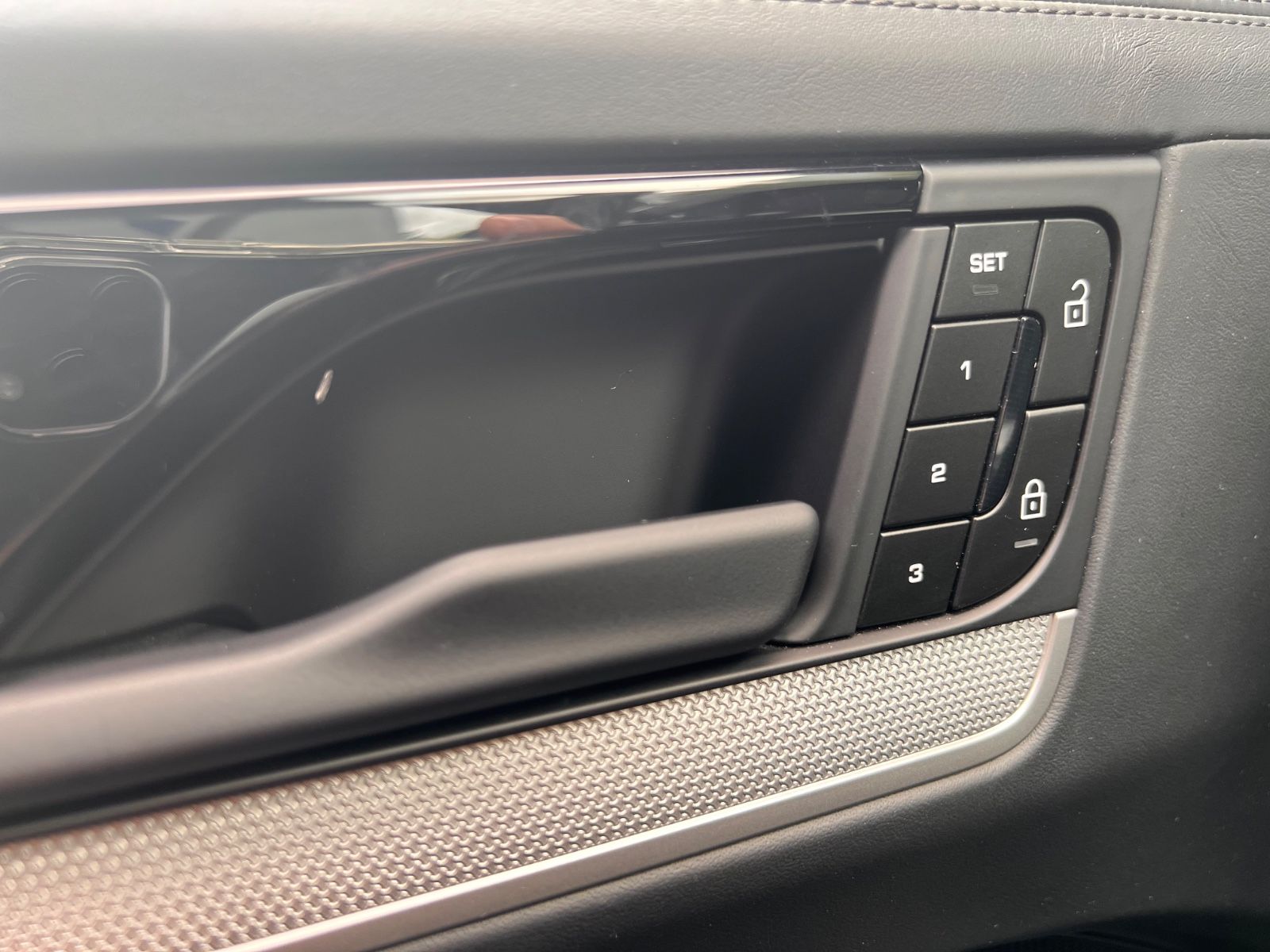 Porsche Cayenne E-Hyb Coupe #CLUBLEDER! HINTERACHSLENK.!