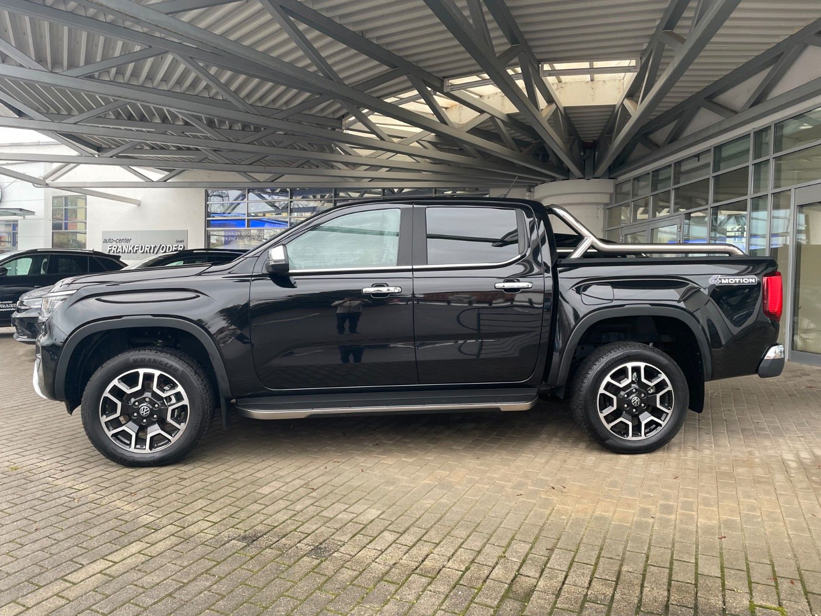 Volkswagen Amarok 3.0 V6 TDI Style 4MOTION - Samsaru's Car Outlet