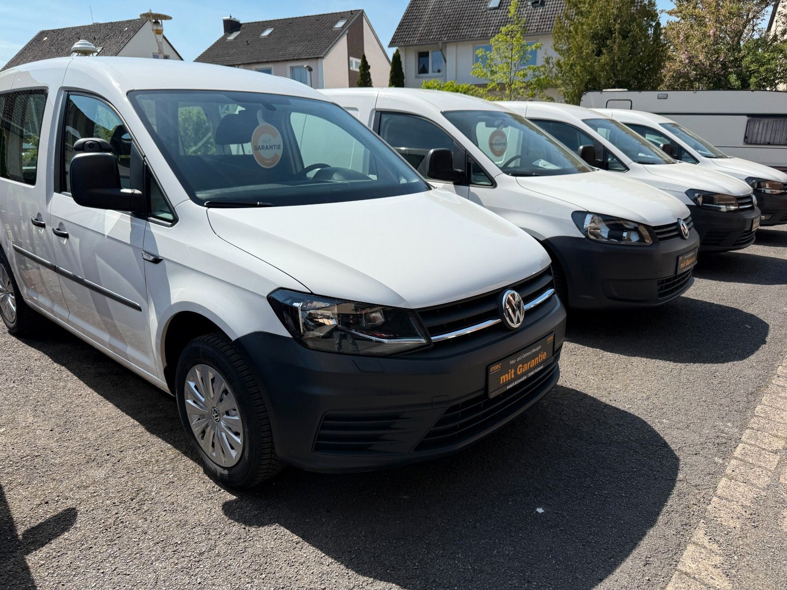 Volkswagen Caddy - Samsaru's Car Outlet