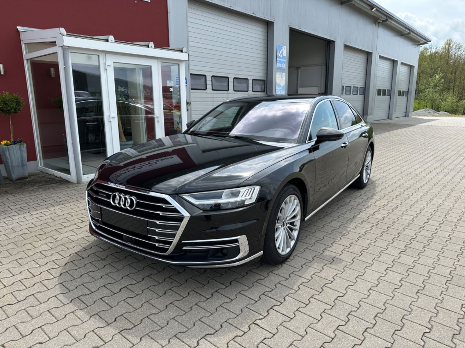Audi A8 50 TDI quattro - Samsaru's Car Outlet