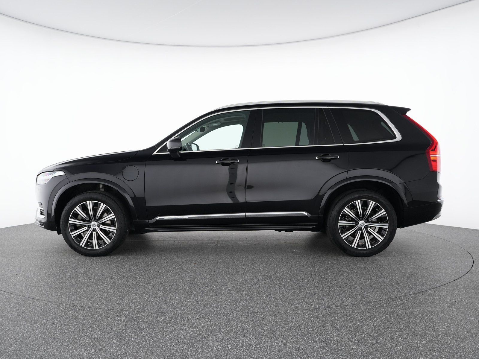Volvo XC90 T8 Recharge AWD Inscription Edition - Samsaru's Car Outlet