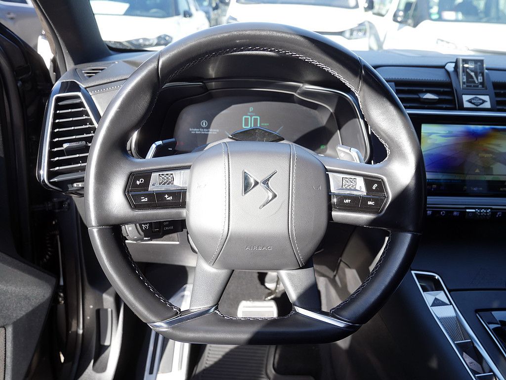 DS Automobiles DS 7 Crossback E-Tense Louvre 4x4 AKTIVSITZE LED
