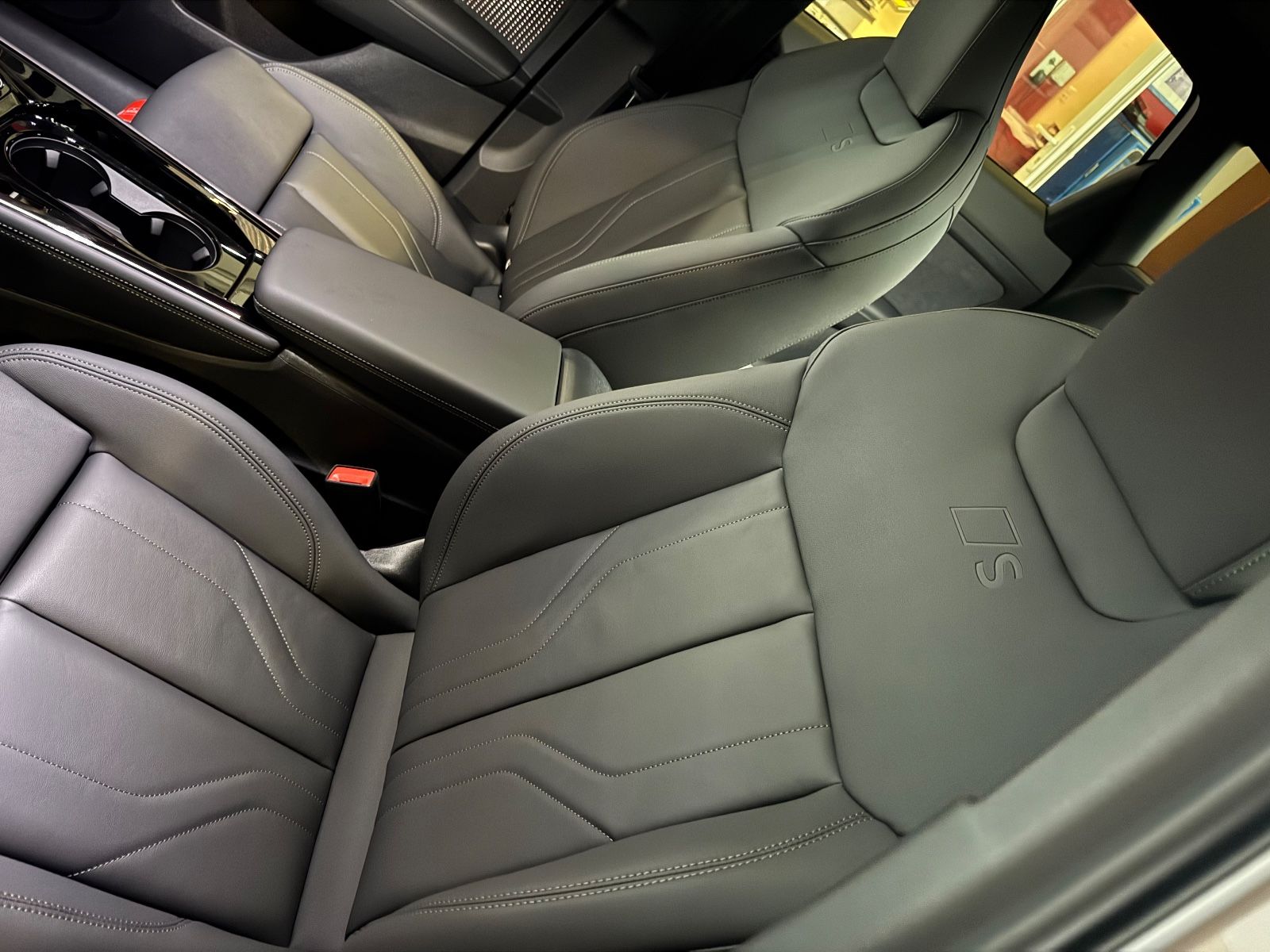Audi TFSI  S-Line AHK,LED-Plus,20 Zoll,Black Paket
