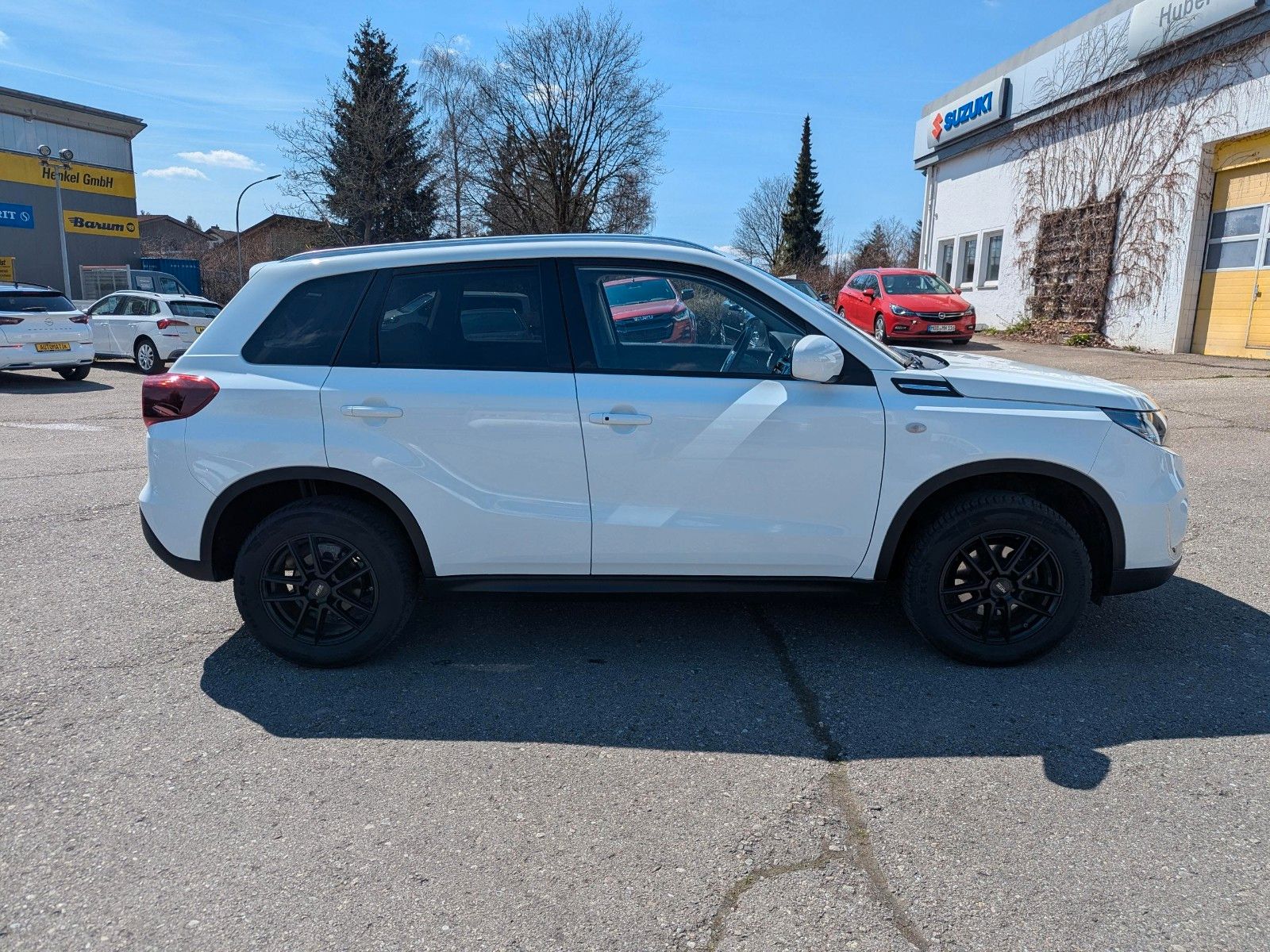 Suzuki Vitara 1.4 Mild-Hybrid Comfort - Samsaru's Car Outlet