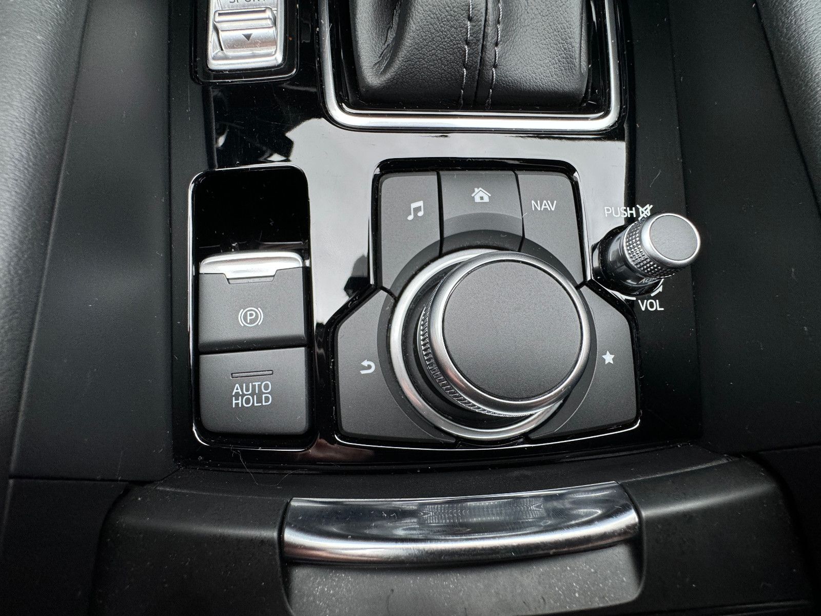 Mazda 6 Kombi Exclusive-Line *165PS *Leder *Bose *360°