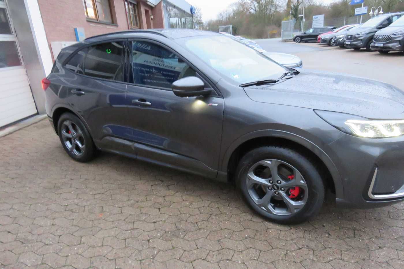 Ford Kuga 2.5 PHEV ST-Line X -30%Pano AHK