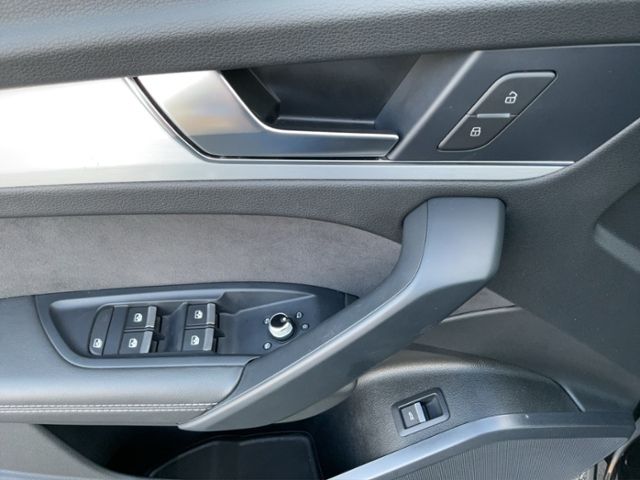 Audi Q5 40 TDI quattro S line AHK+KAMERA+ACC+MATRIX L