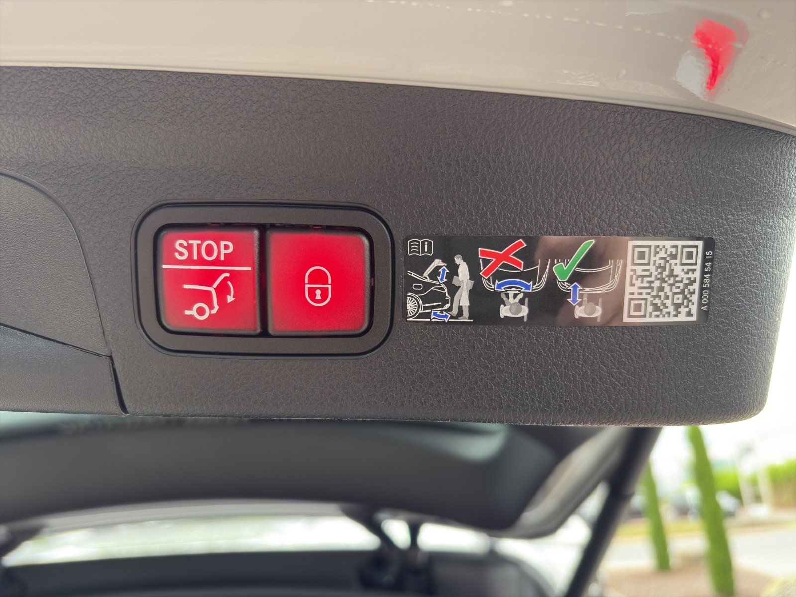 Mercedes-Benz GLE 450 d AMG Distro AHK Burm Keyless Pano 360°