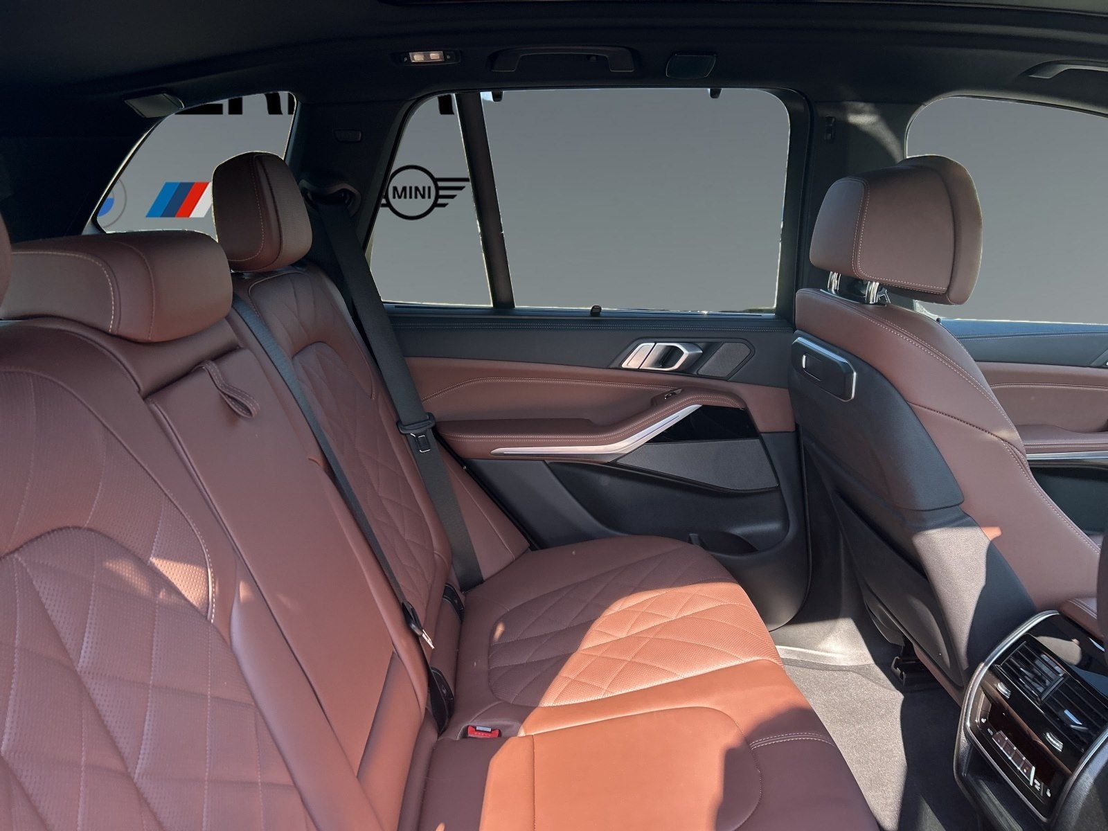 BMW X5 M60i xDrive 1000 € netto Zubehör on TOP*Luftf
