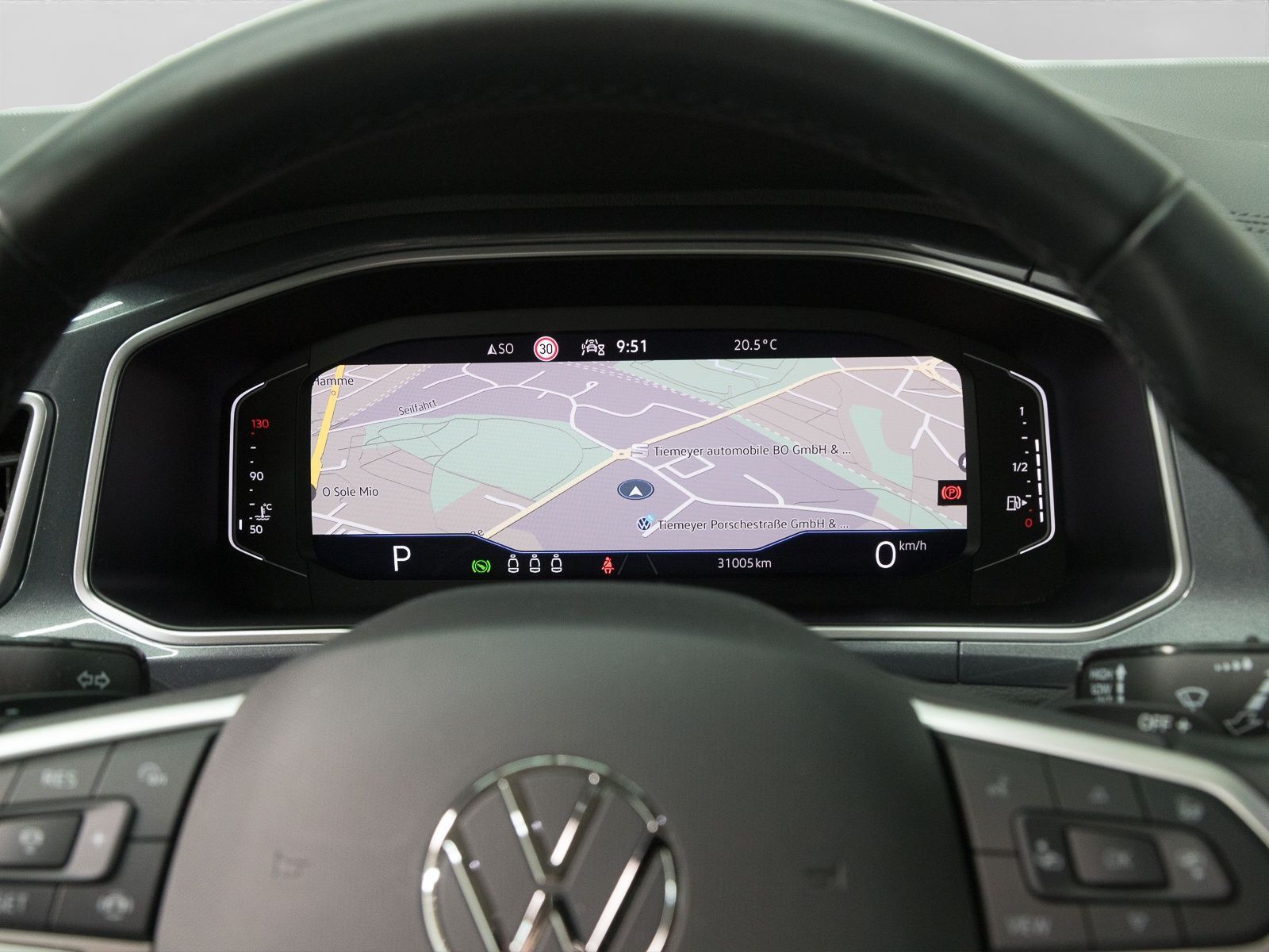 Volkswagen T-Roc 1.5 TSI DSG STYLE - Samsaru's Car Outlet