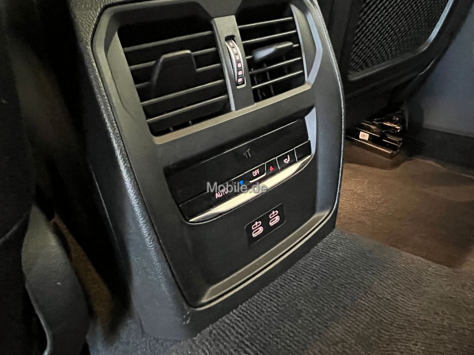 BMW 320d Touring Automatik Innovationsp. - Samsaru's Car Outlet