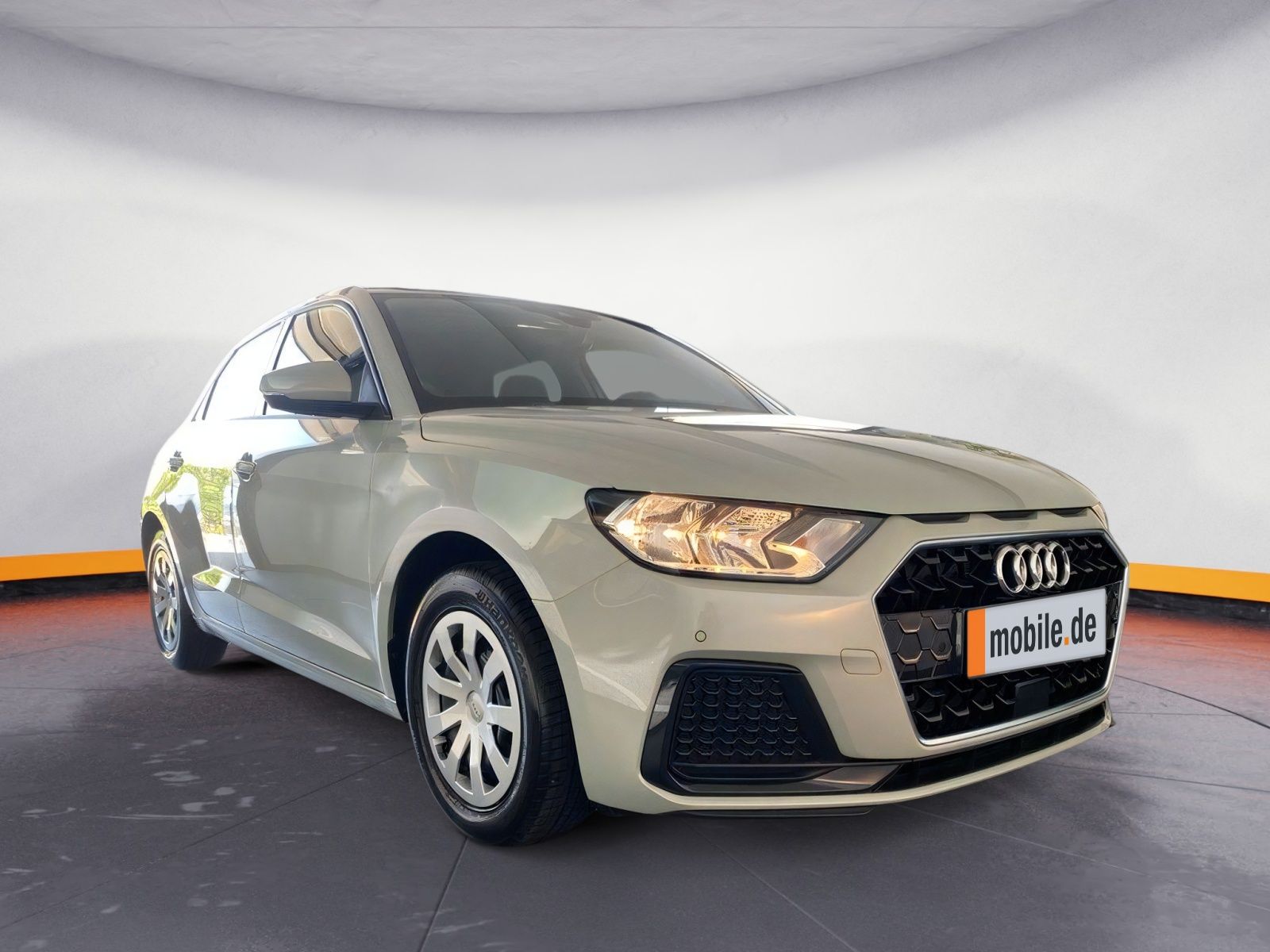 Audi A1 Sportback 25 TFSI advanced - Samsaru's Car Outlet