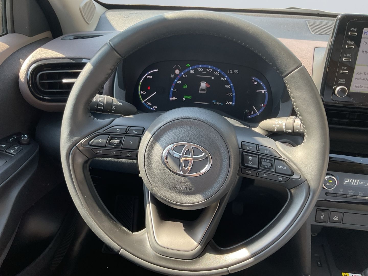 Toyota Yaris Cross Hybrid 1.5 AWD-i Elegant *Matrix*360