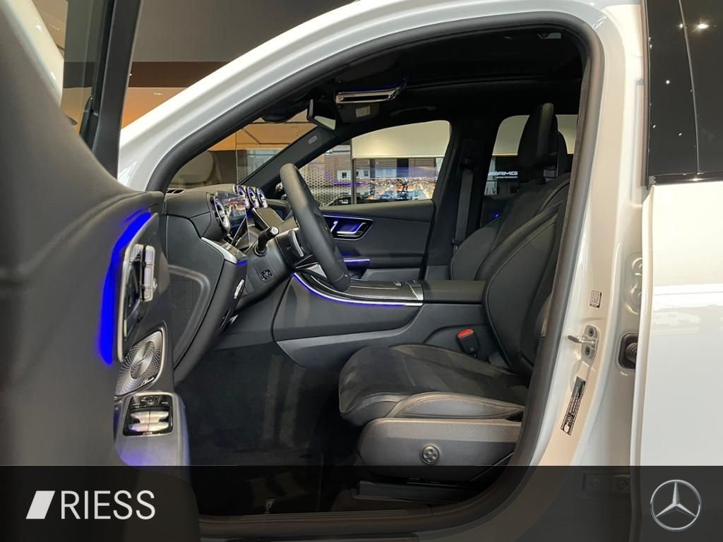 Mercedes-Benz GLC 200 d AMG+PANO+AHK+DIGI LIGHT+KEYL+DISTRONIC