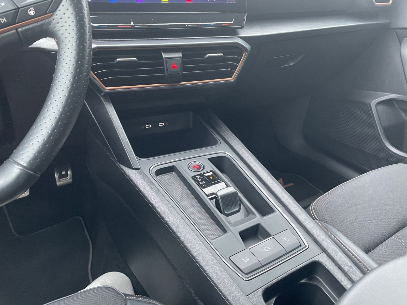 Cupra Formentor VZ 1.4 TSI DSG e-HYBRID AHK Navi