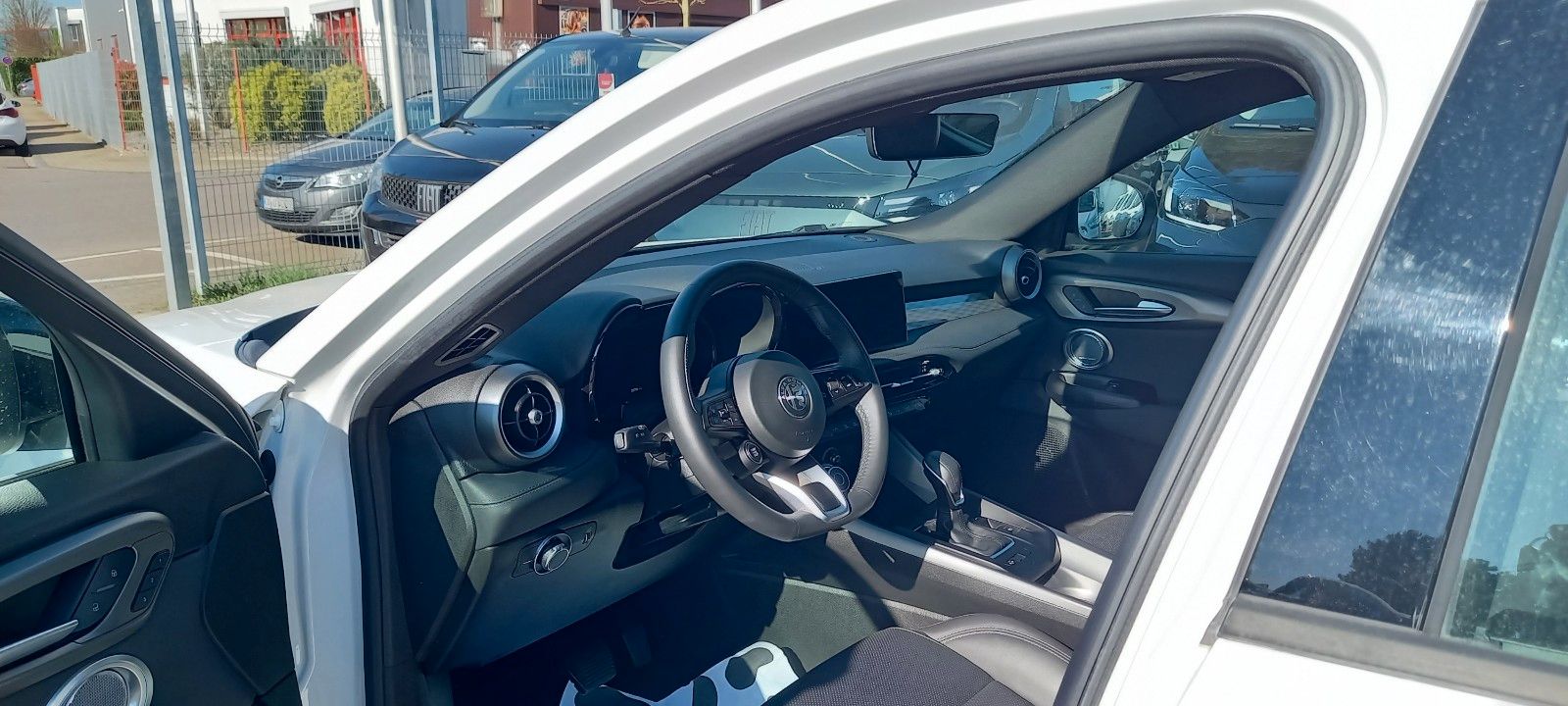 Alfa Romeo TI 160 PS Hybrid  AT Winter Navi HARMAN Kar