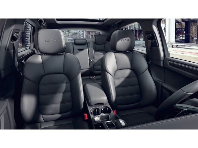 Porsche Macan GTS - Samsaru's Car Outlet