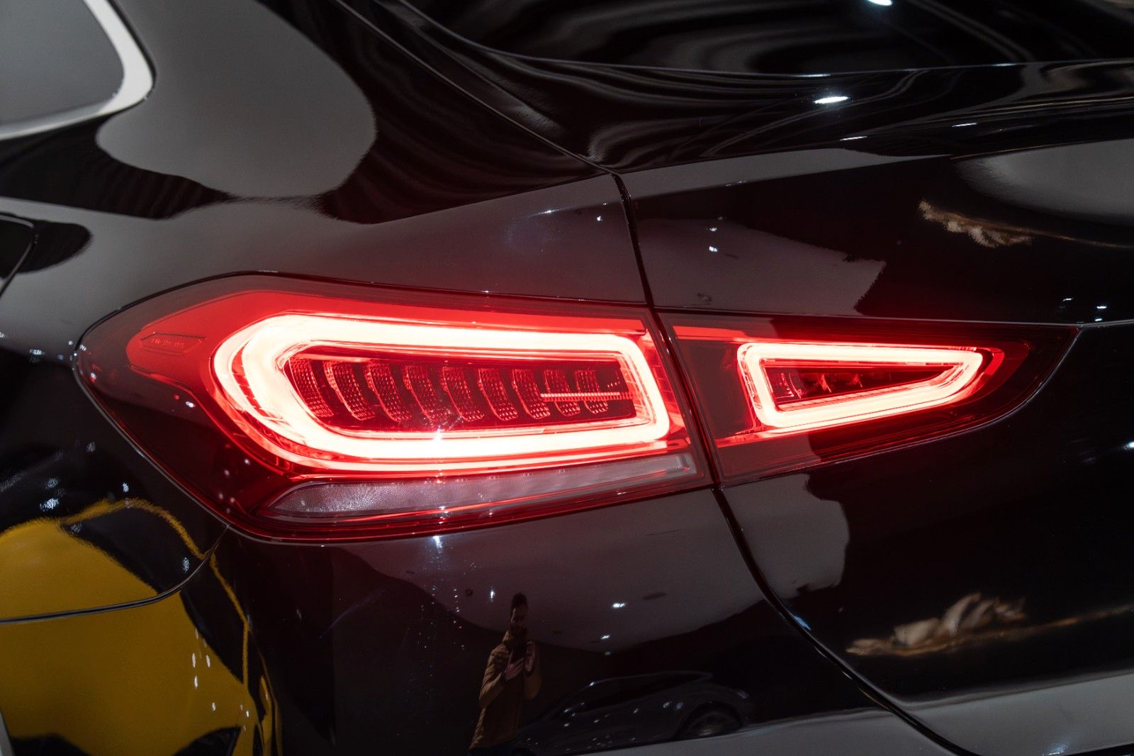 Mercedes-Benz GLE 350e 4M Coupe*AMG-LINE*NIGHT*BURMES.*1.HAND