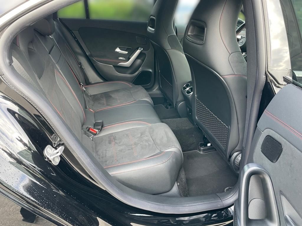 Mercedes-Benz CLA 250 4M Coupé AMG - Samsaru's Car Outlet
