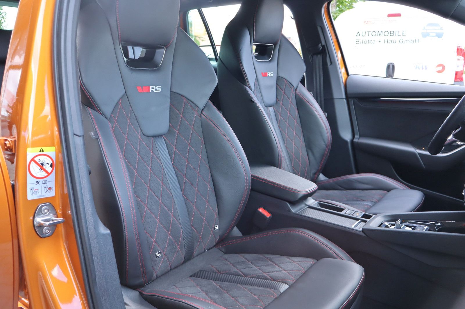 Skoda Octavia Combi RS 1.4 TSI iV DSG !LED+Navi+Pano!
