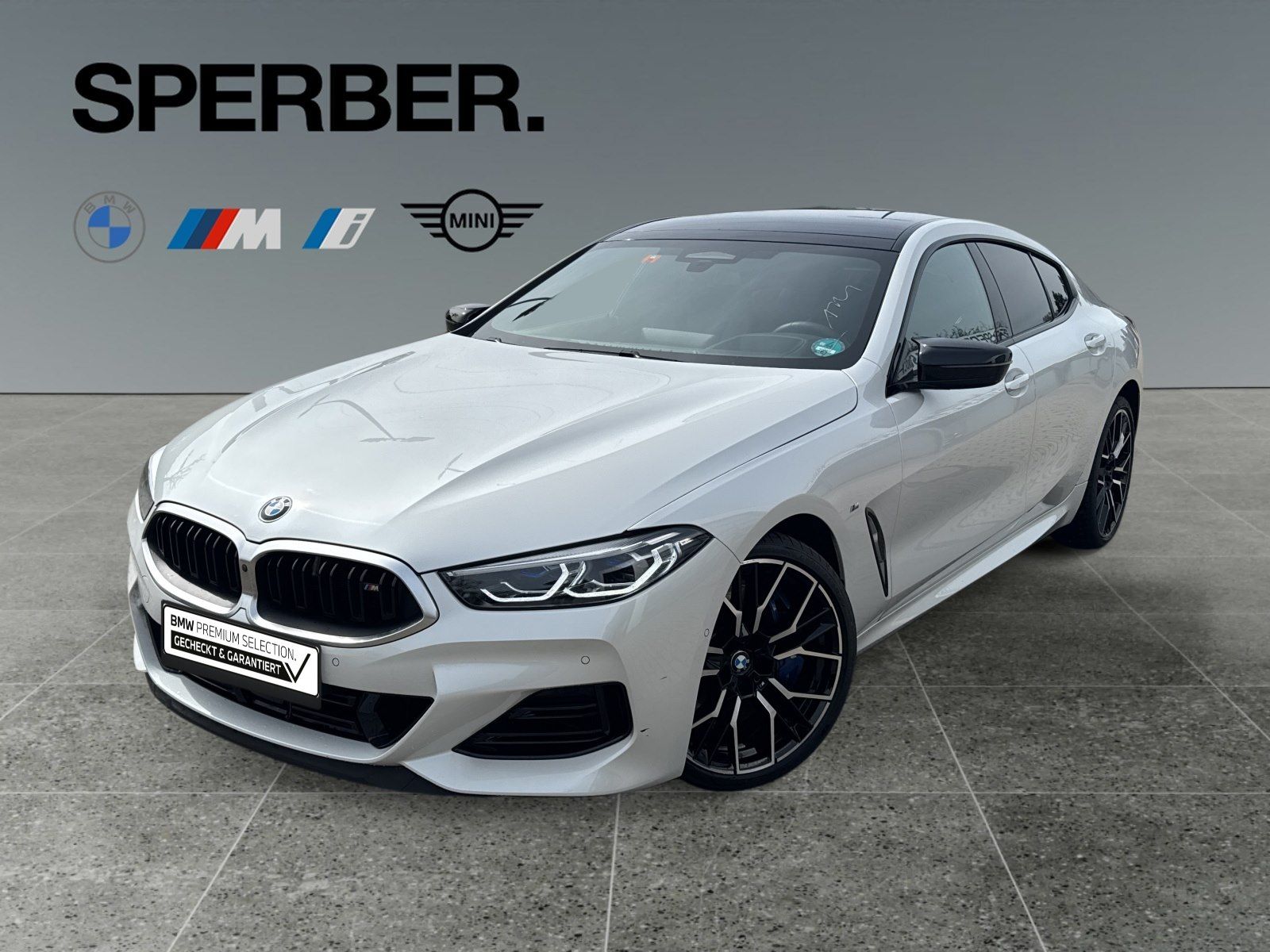 BMW M850i xDrive 1000 € netto Zubehör on TOP*M Techn