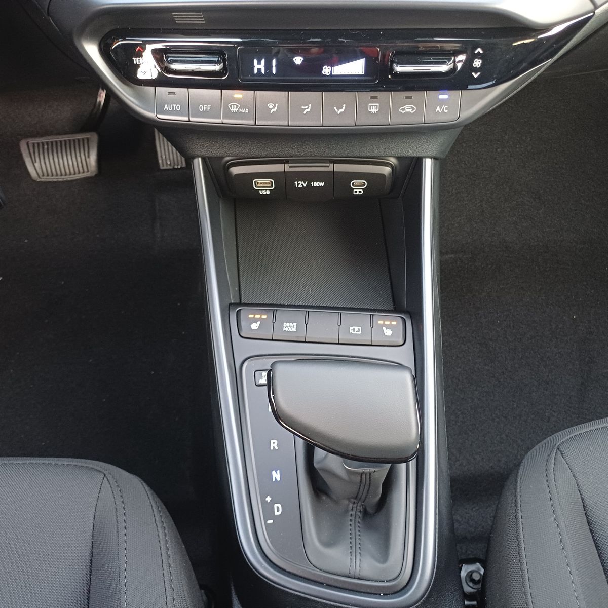 Hyundai i20 1.0T-GDi DCT TREND+ LED NAVI ACC WINTERP 16"