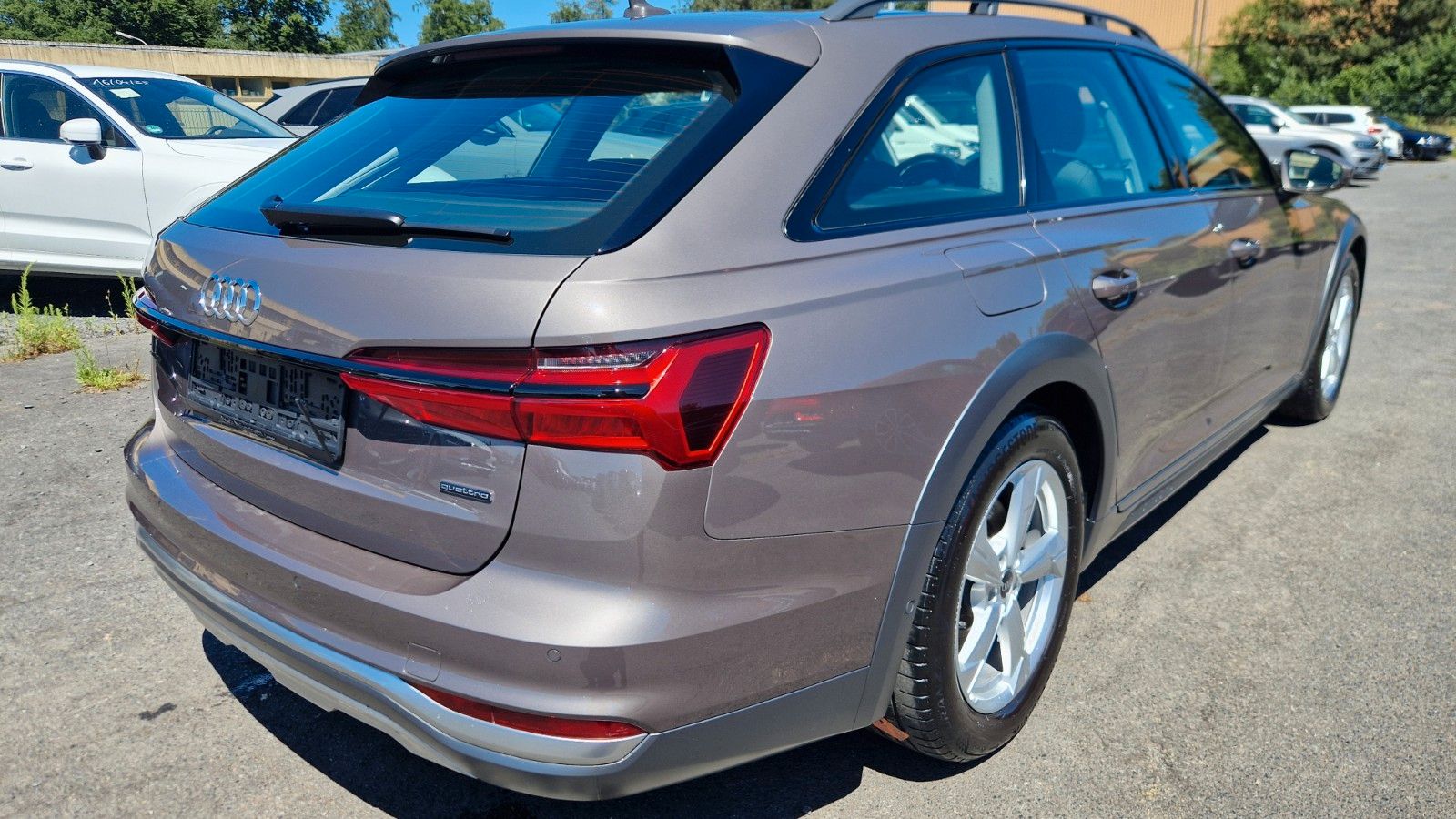 Audi A6 Allroad Quattro 40 TDI - Samsaru's Car Outlet