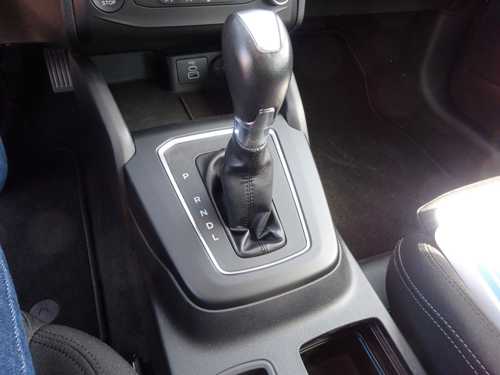 Ford Focus Turnier Titanium Anhängekupplung