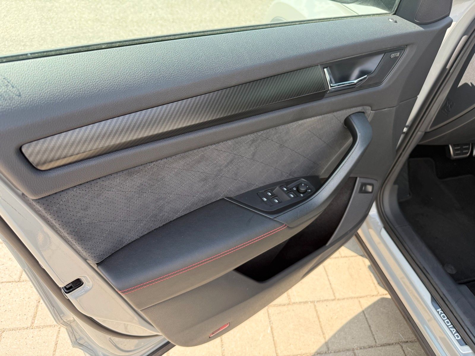 Skoda Kodiaq RS 4x4 - Samsaru's Car Outlet