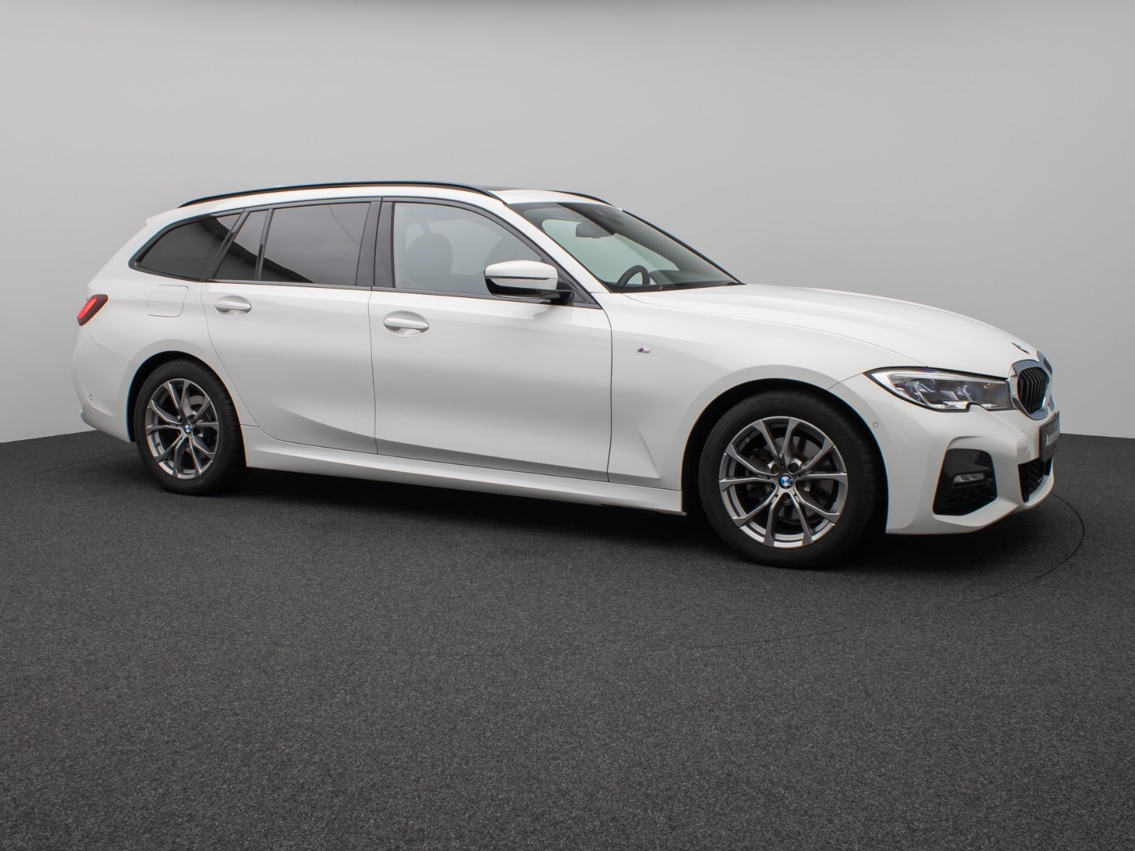 BMW 320d M Sport - Samsaru's Car Outlet