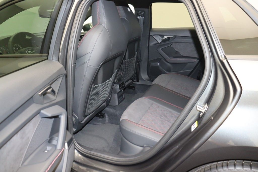 Audi A3 Sportback 35 TFSI S line - Samsaru's Car Outlet