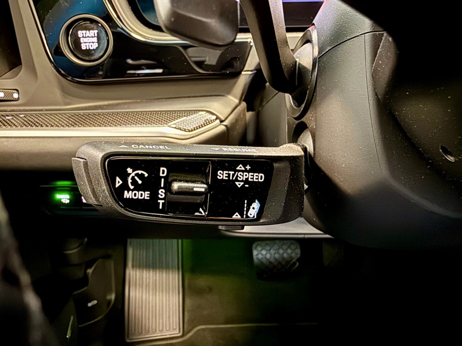 Porsche Cayenne E-Hybrid SportDesign/ACC/AHK/HeadUp/22"