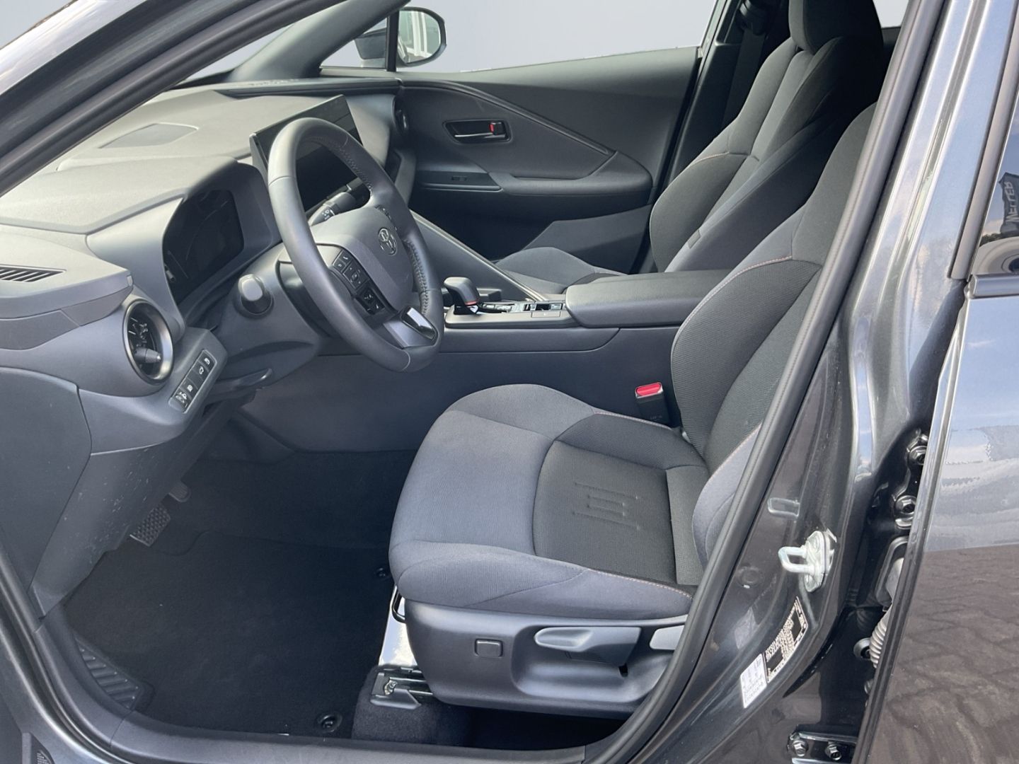 Toyota C-HR 1.8 Hybrid Team D *LED*el. Heck*SHZ*CAM*ACC