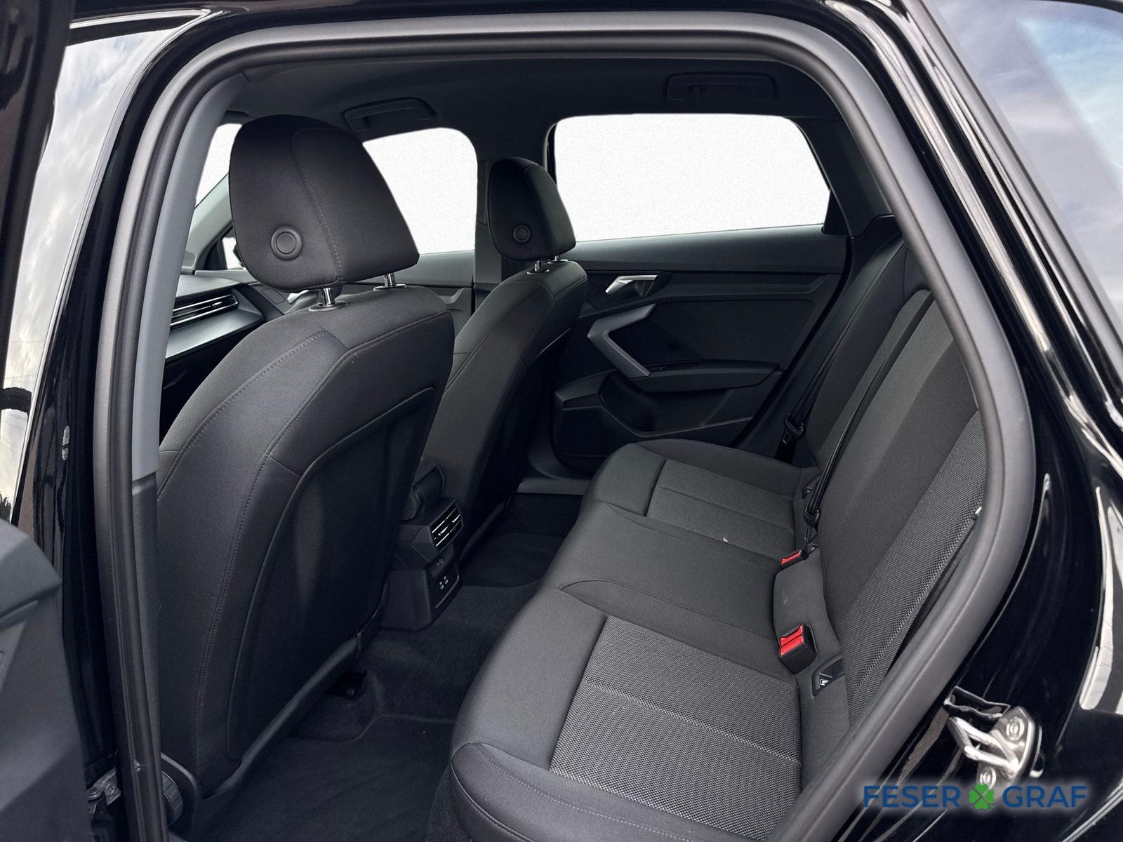 Audi A3 Spb. 30 TFSI S tronic - Apple CarPlay -