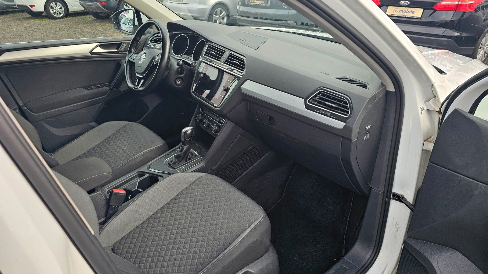 Volkswagen Tiguan Comfortline - Samsaru's Car Outlet