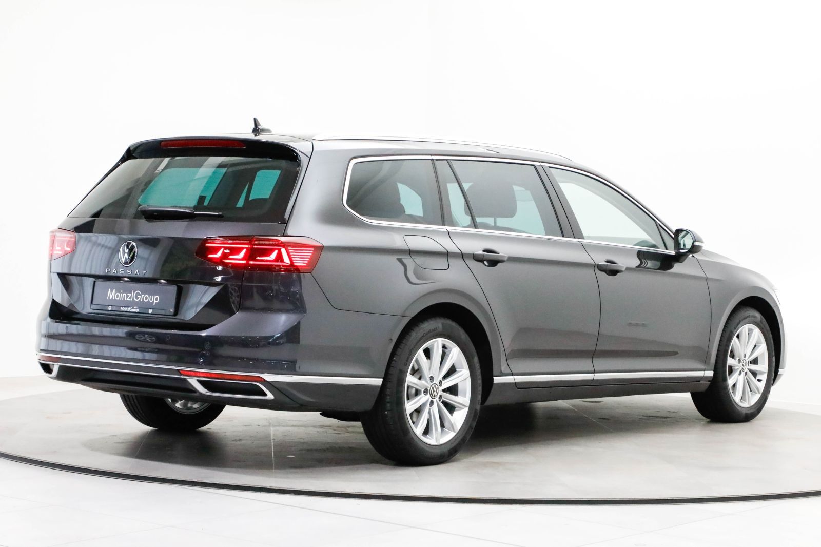 Volkswagen Passat Variant 2.0 TDI DSG Elegance Matrix Pano