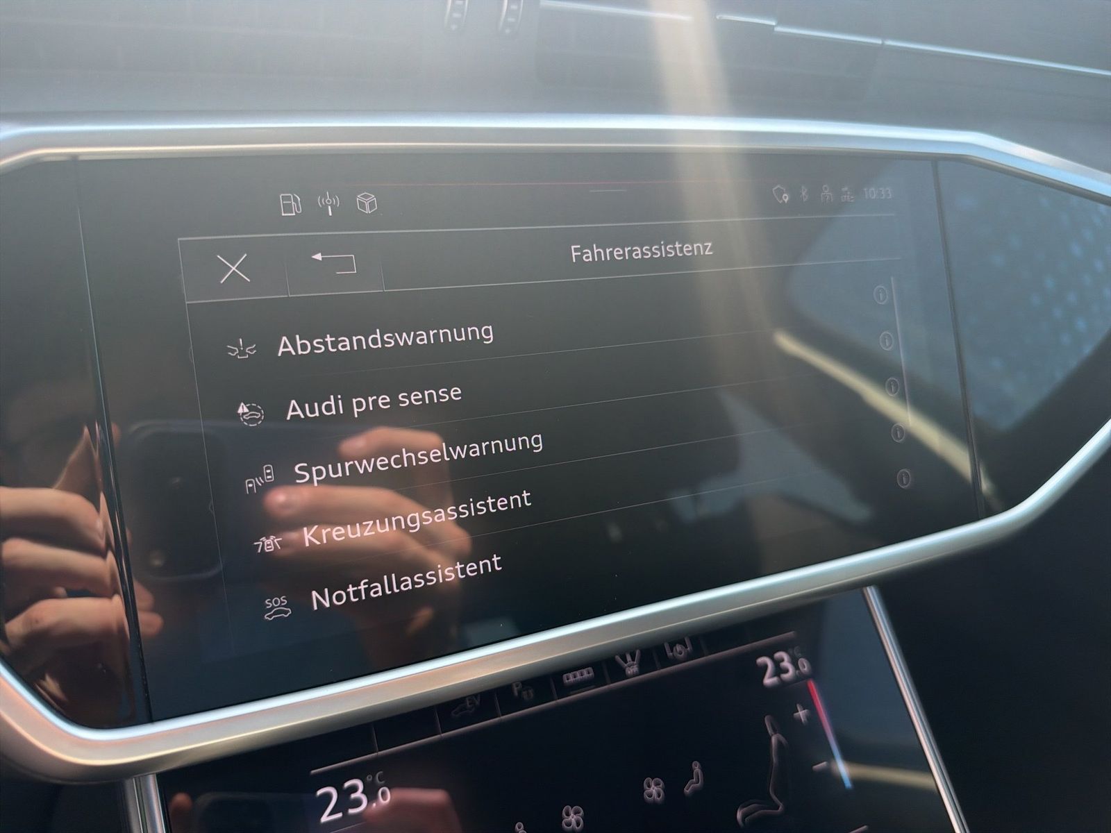 Audi A6 Avant 55 TFSI e quattro S tronic S line AHK